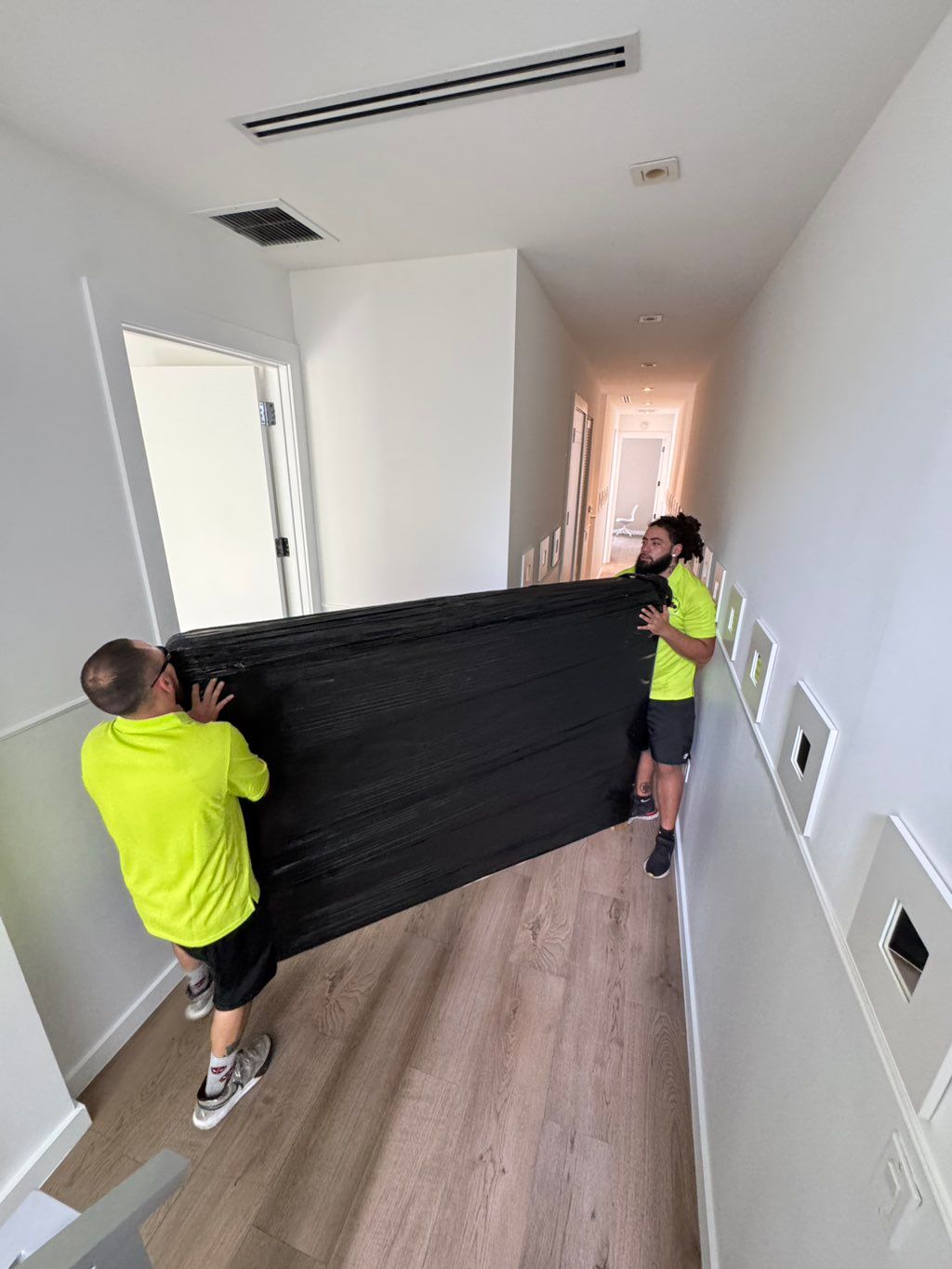 Move day vibes 🔑📦
Another home, another happy clie