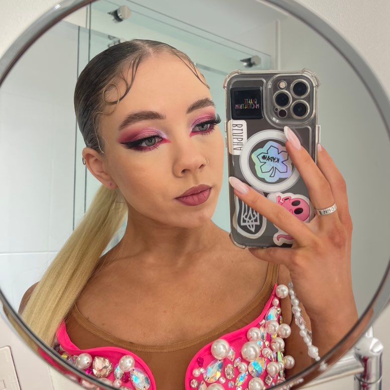 the_unsubstory_makeup