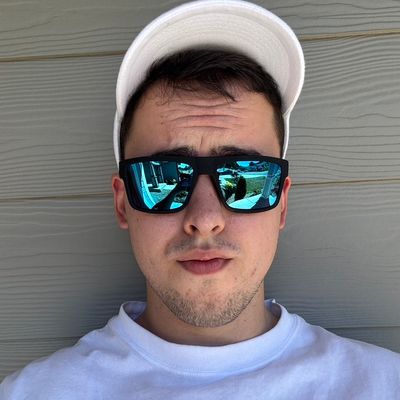 Avatar for Alex Handyman Serves