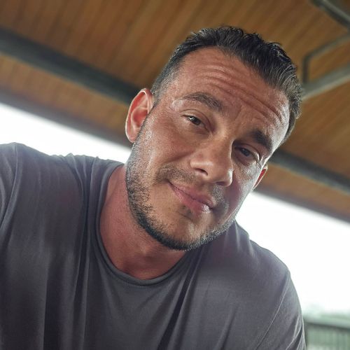 BG ELECTRICAL AND LIGHTING