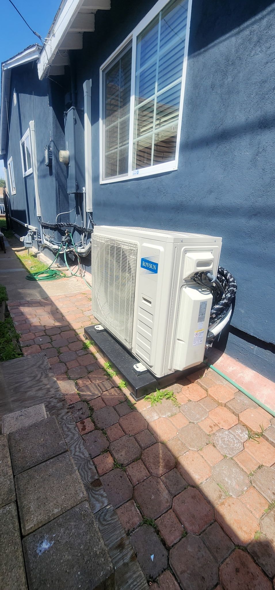 4 ZONE MINI SPLIT INSTALLATION 