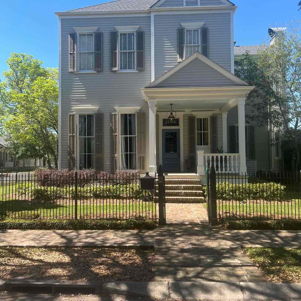 New Orleans, LA