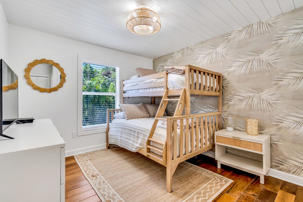 Bunk Room Design, Setup & Staging