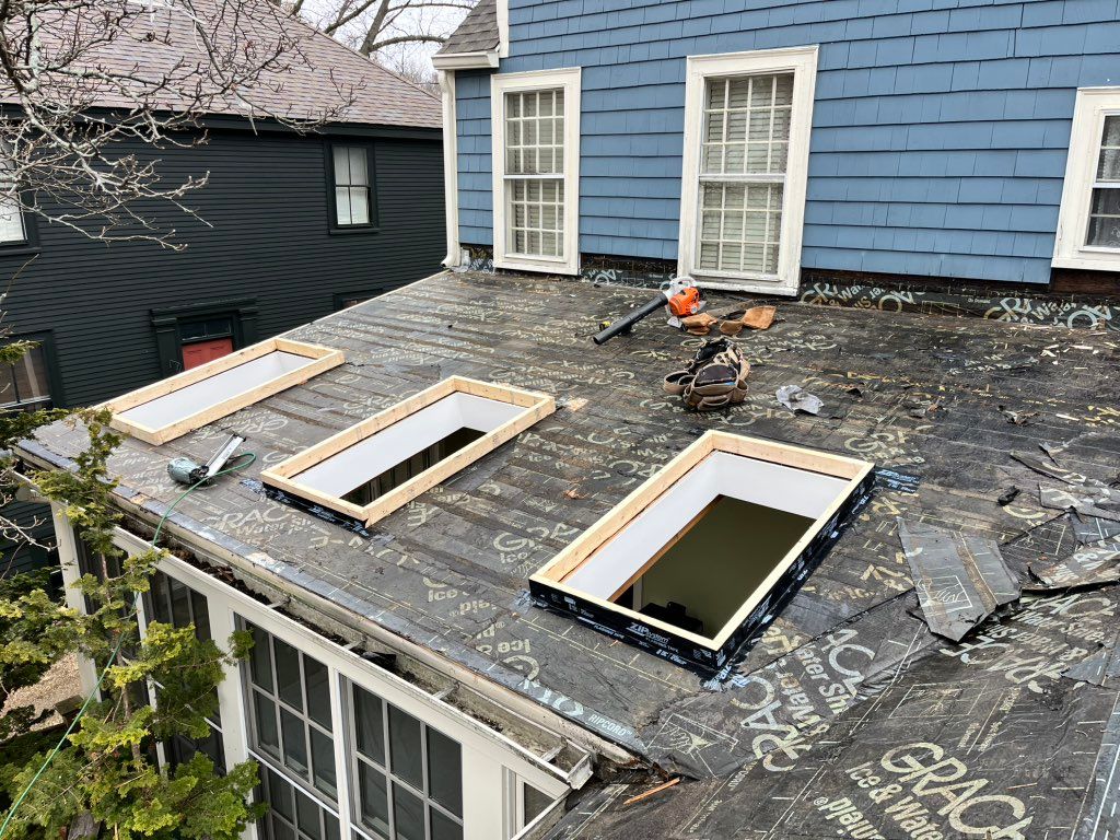 Take out the old shingle roof 