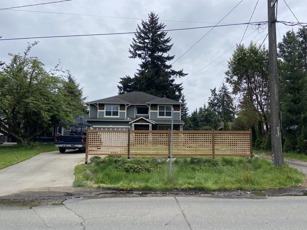 New privacy fence