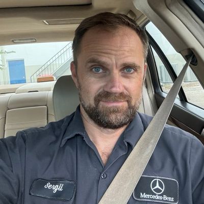 Avatar for MakeCarsLLC