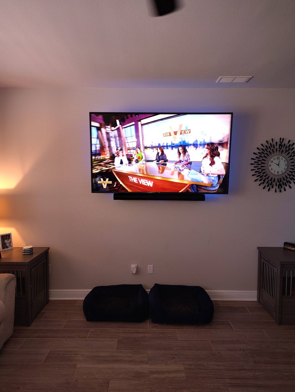 65 inch TV MOUNT with Soundbar and LED lights