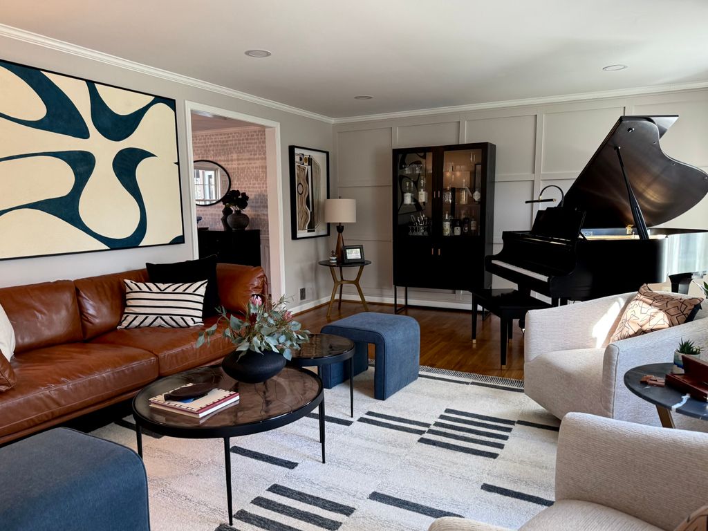 Potomac, MD - Living Room