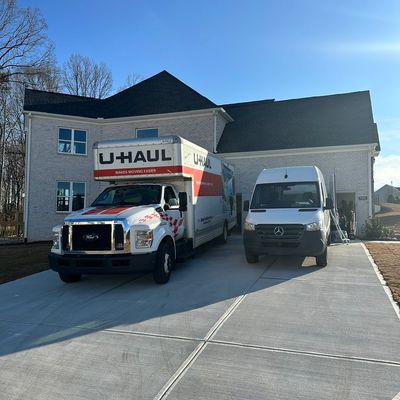 Avatar for Dedicated moving and staging LLC