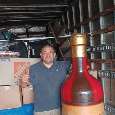 Avatar for Antonio's movers company