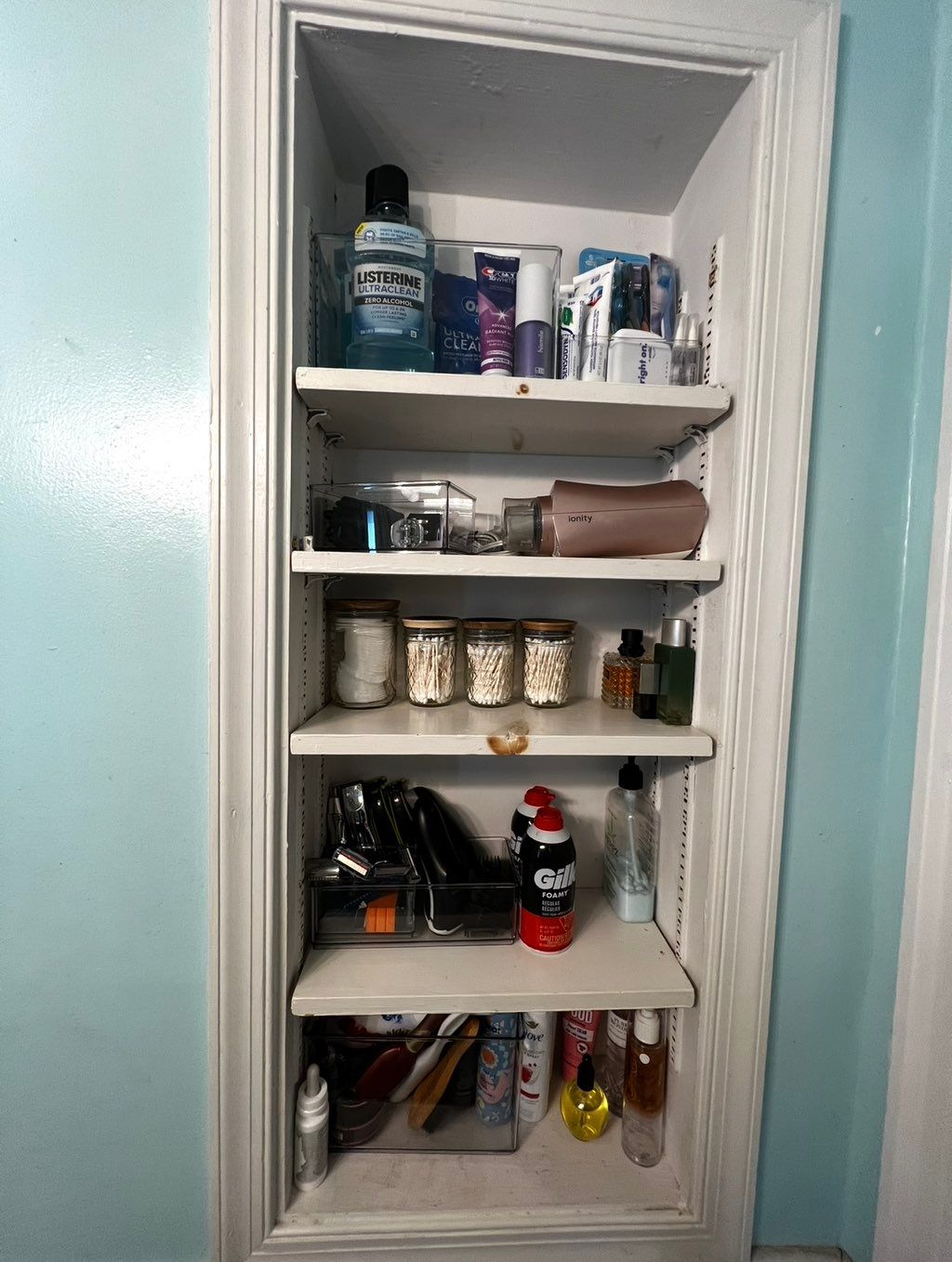 After: Bathroom organizing 