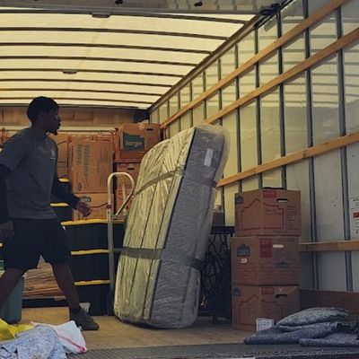 Avatar for 1-888-Movers