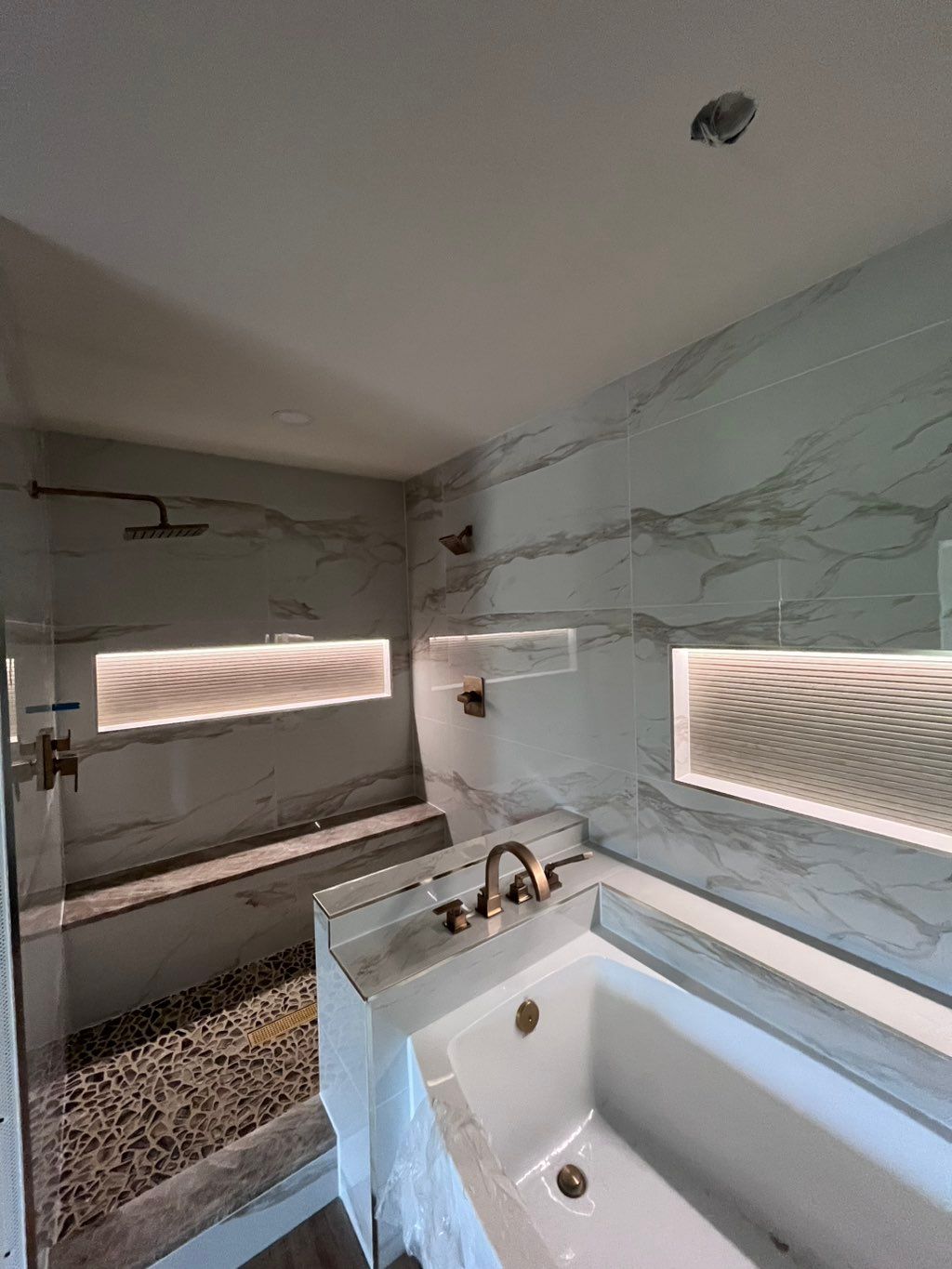 LED Lights installed in both niches 