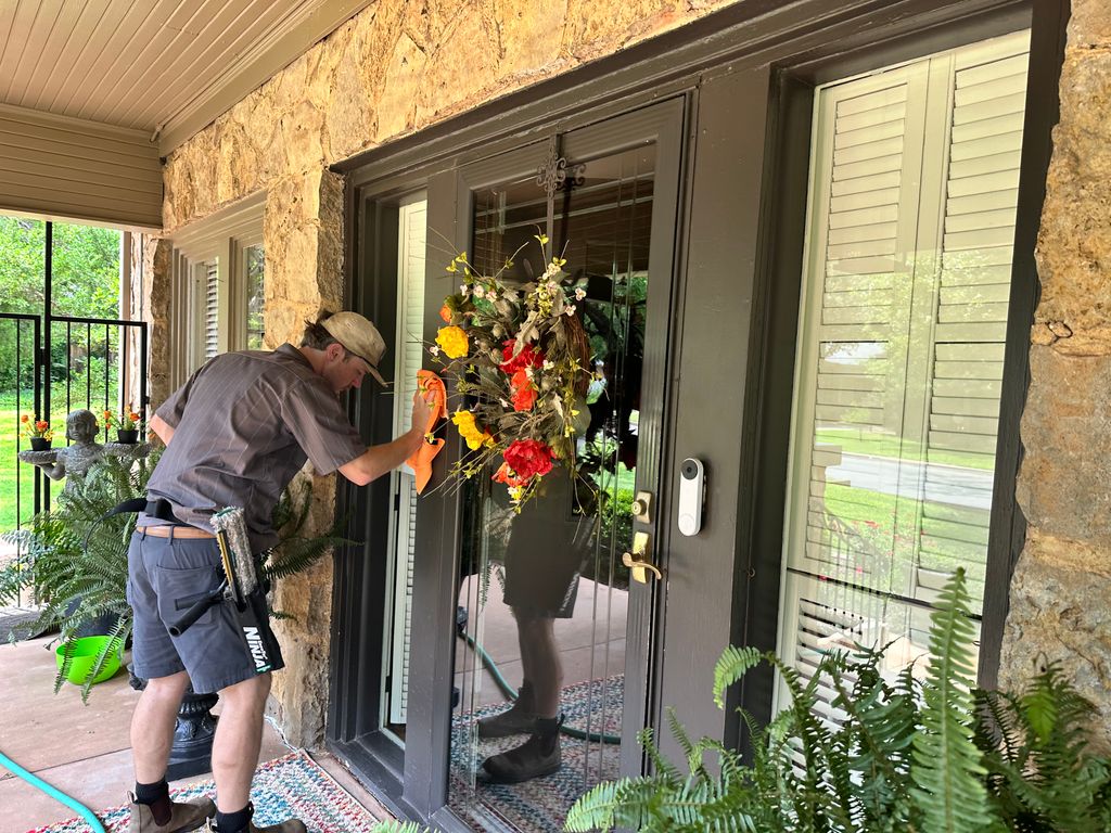 Residential Exterior Window Cleaning