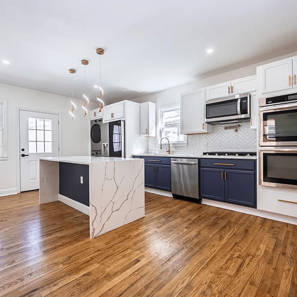Sunshine Construction LLC
