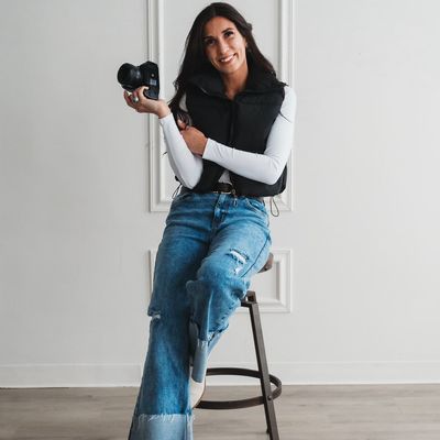 Avatar for Lo Marie Photography