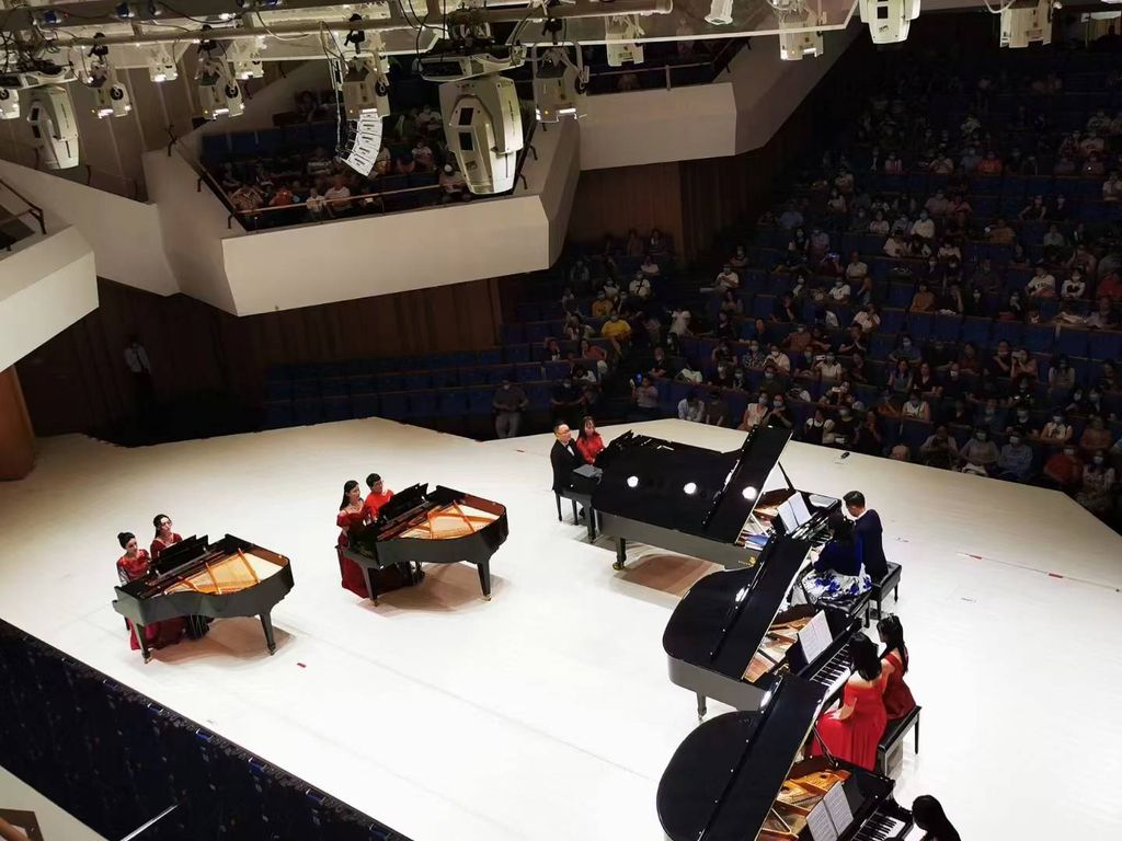 multipiano recital in China