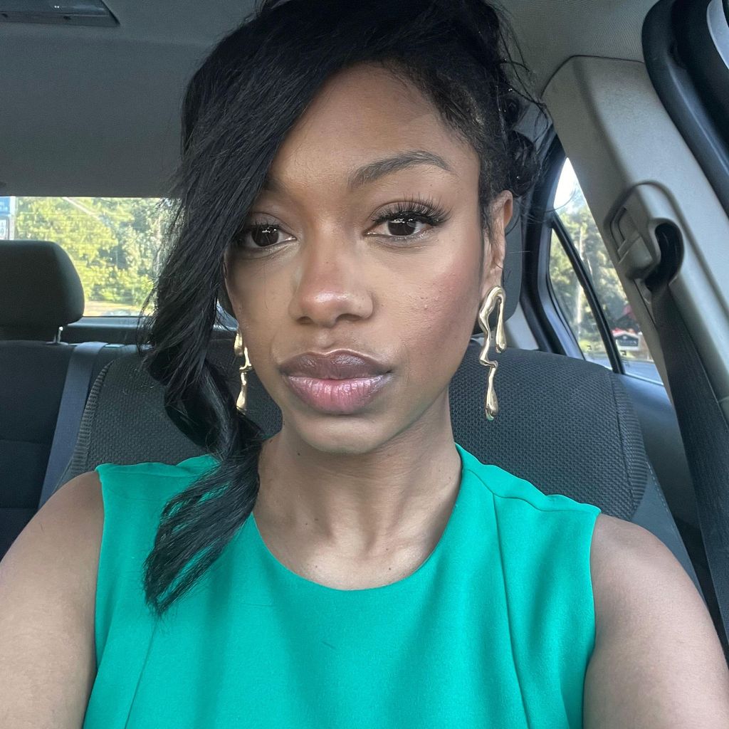 Jasmine M