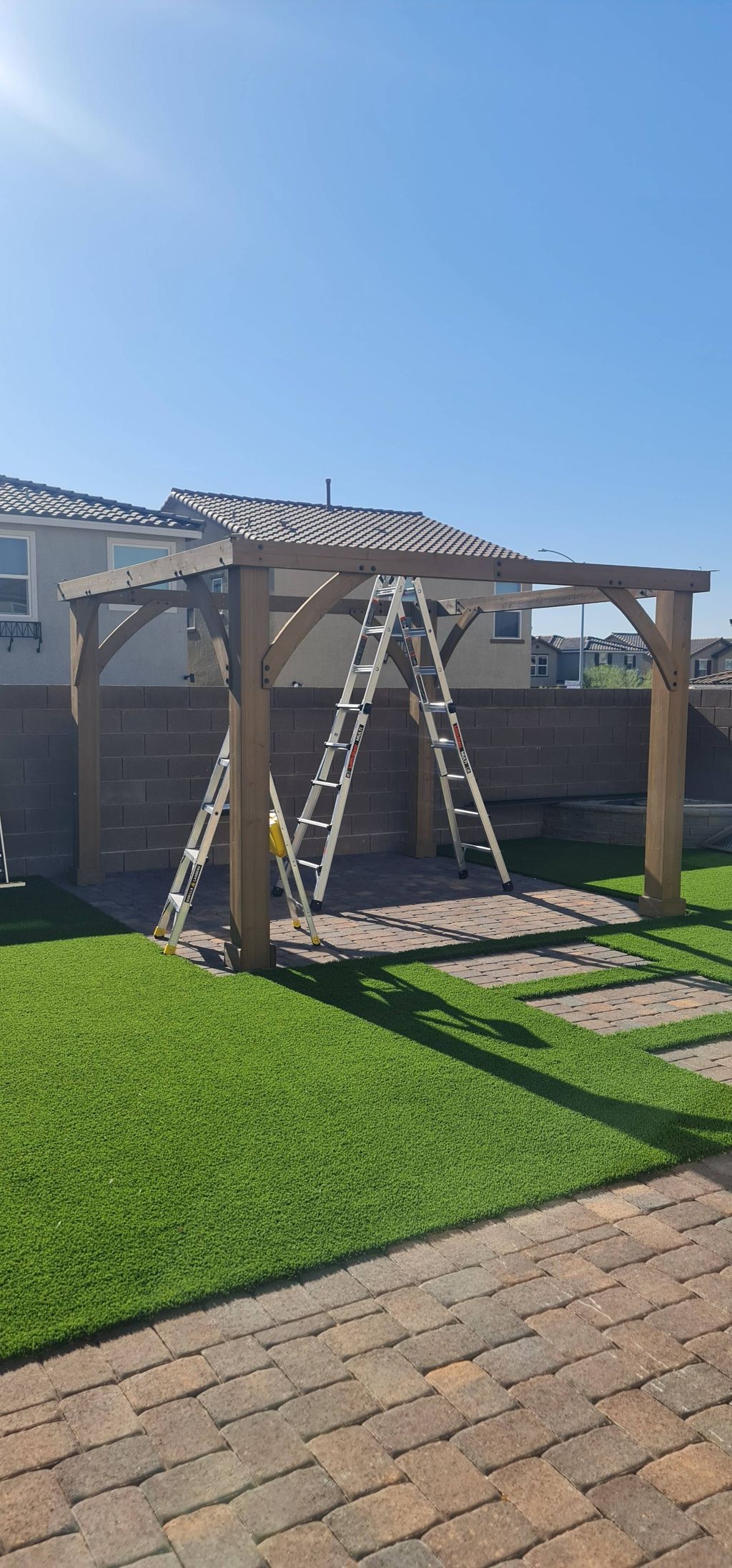Assembly Gazebo YARDISTRY 12×12 
