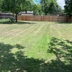 Avatar for Elaborate Lawn Care