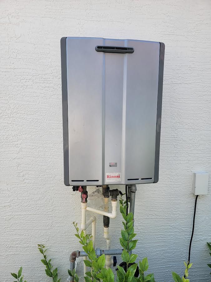 Tankless Water Heater Installation & Repair | Krak