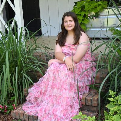 Avatar for Lilly & Rose Photography