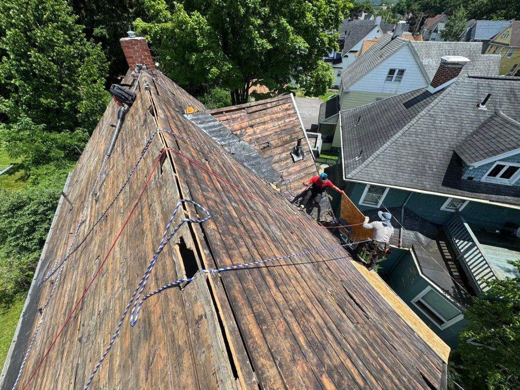 Install OSB on roof 12/12 pitch 