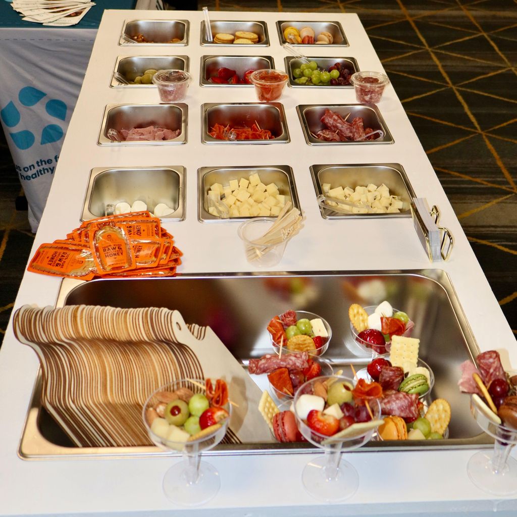 The Mingle Cart