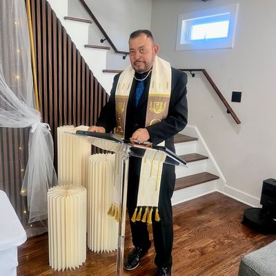 Avatar for JULIO MADERA WEDDING OFFICIANT