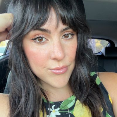 Avatar for Aly Barr Makeup