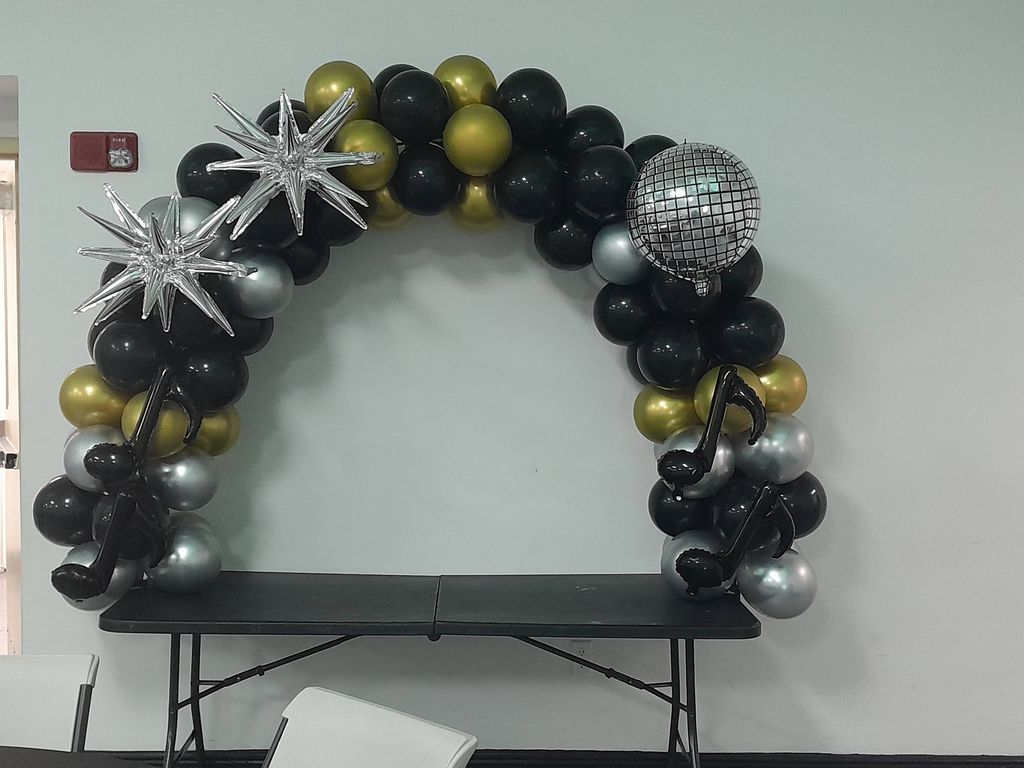 Table Balloon Arch