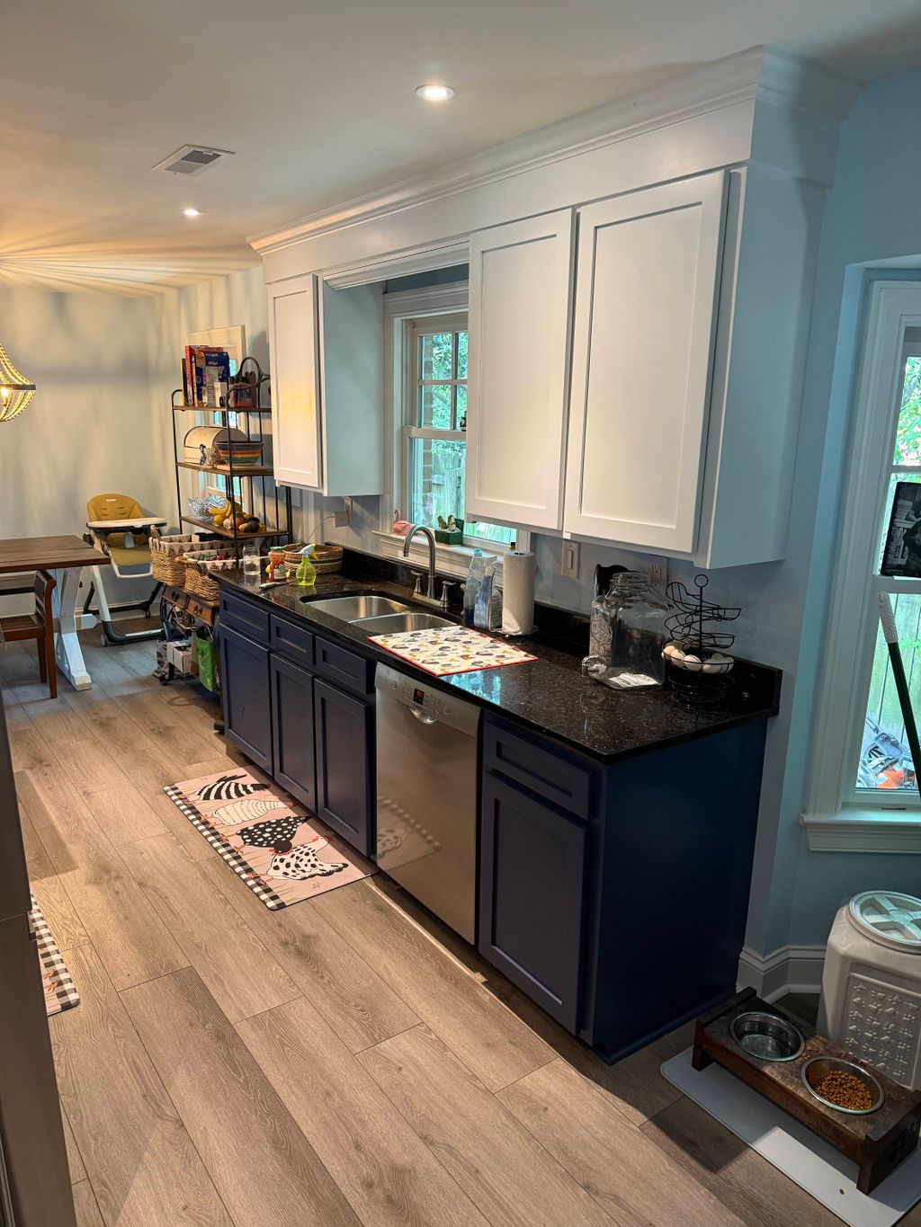 Two-tone cabinet paint: white on top and blue on t