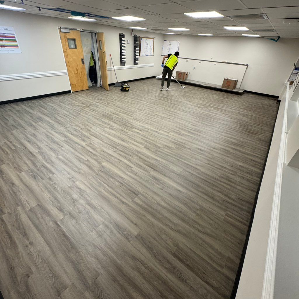 Wilmer. Flooring