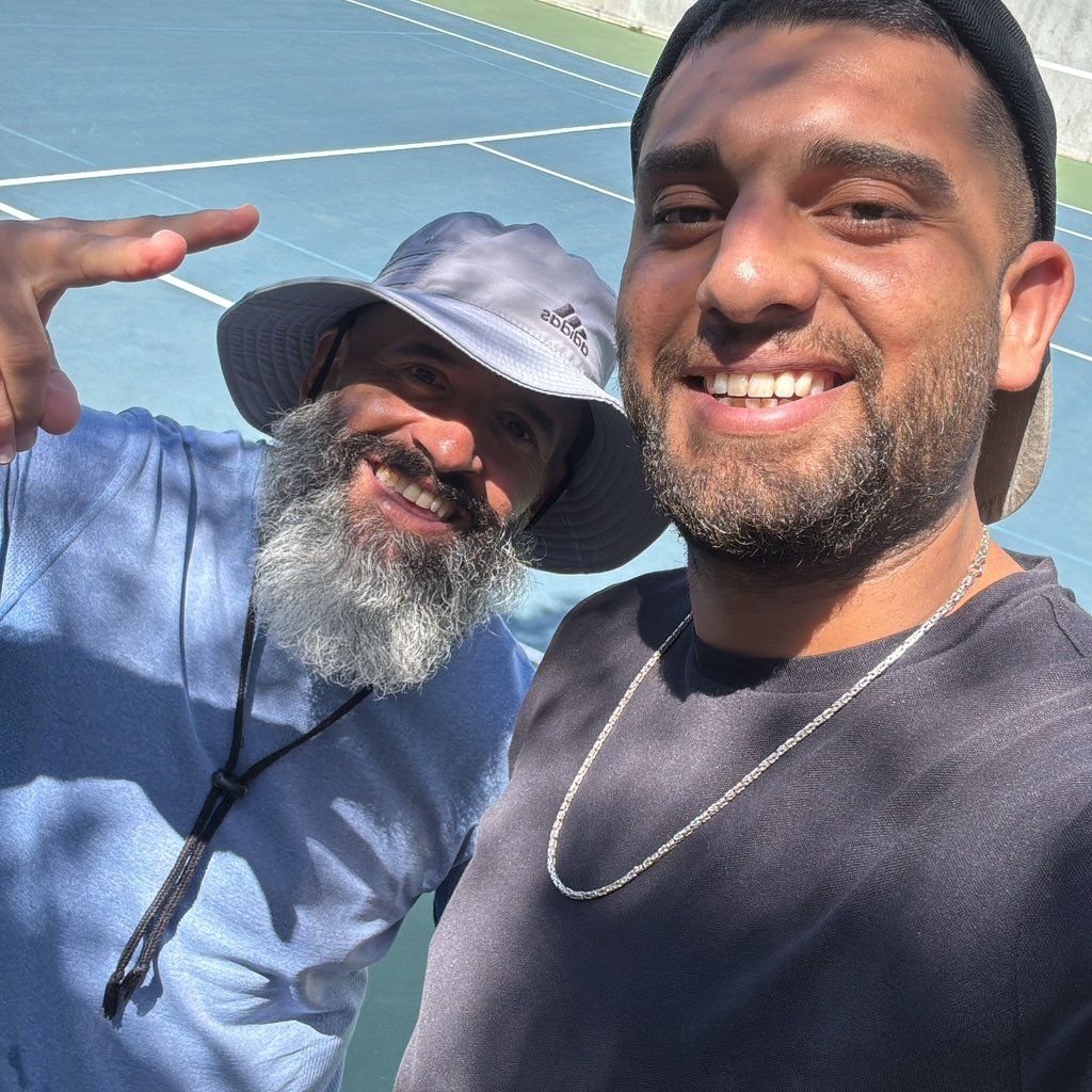 Tennis coach