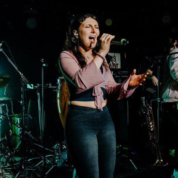 Deanna D’s Singing and Keys