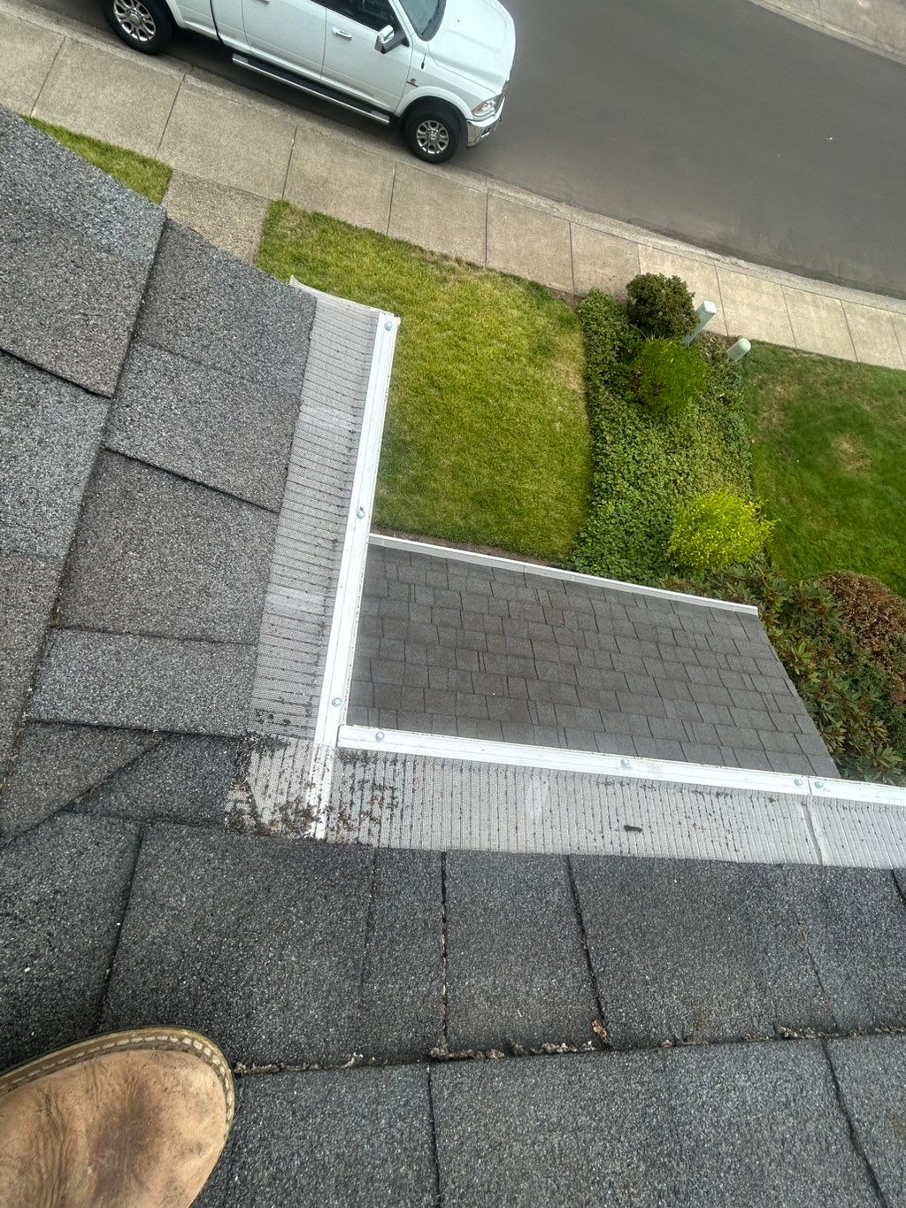 Stainless Micro Mesh Gutter guards install 
