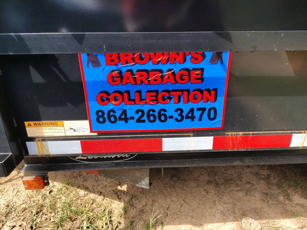BROWN'S GARBAGE COLLECTION 👍