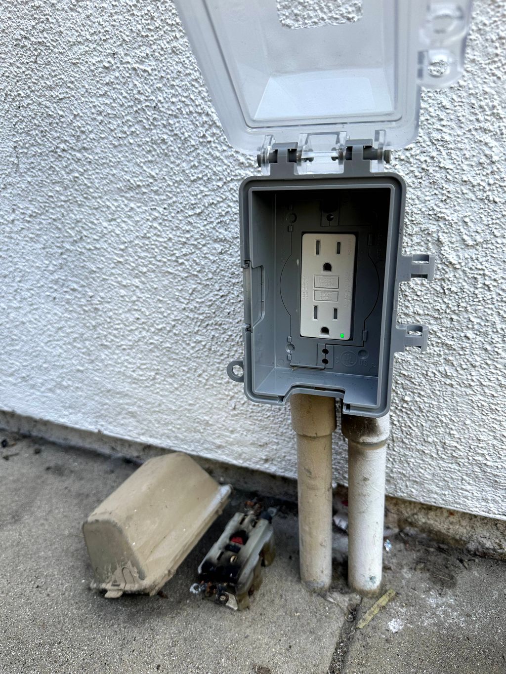 Replacing burnt GFCI