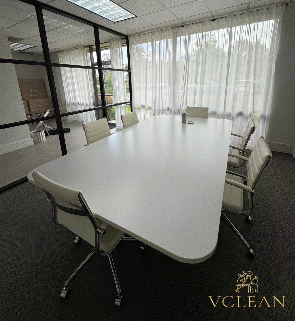 Yes! We do commercial cleaning too!💻