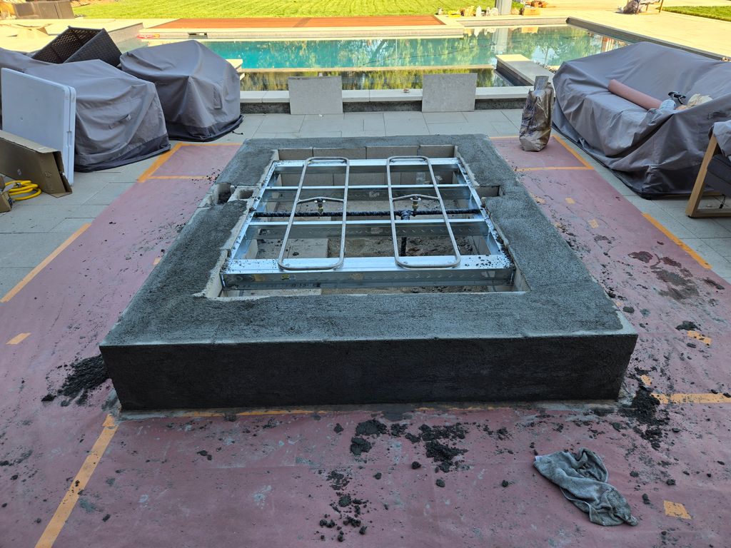 Fire Pit 2 of 3