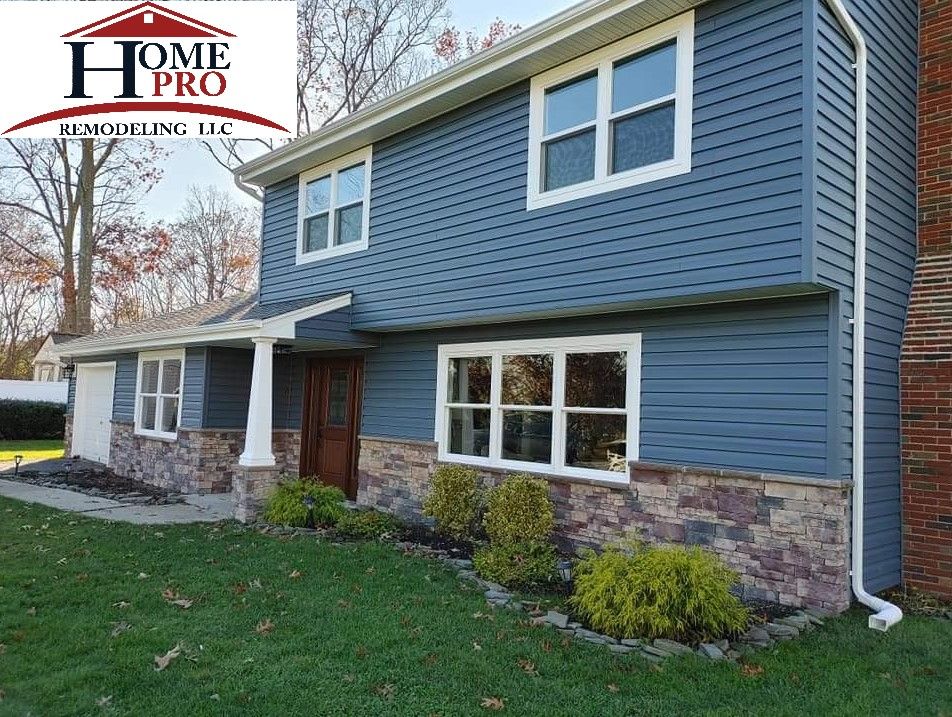 Vinyl siding and cultured stone