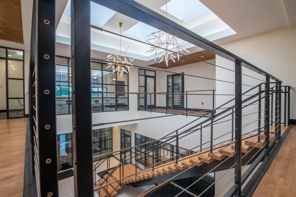 Cable railing system, monobeam stair