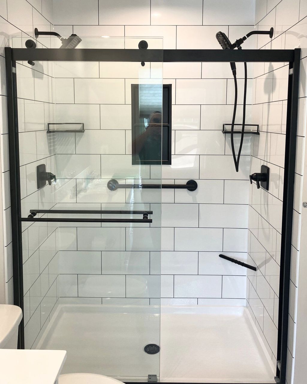 Mold & Mildew-Resistant Shower