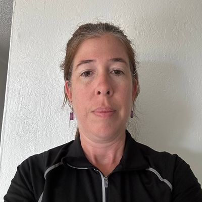 Avatar for Mary cleaning