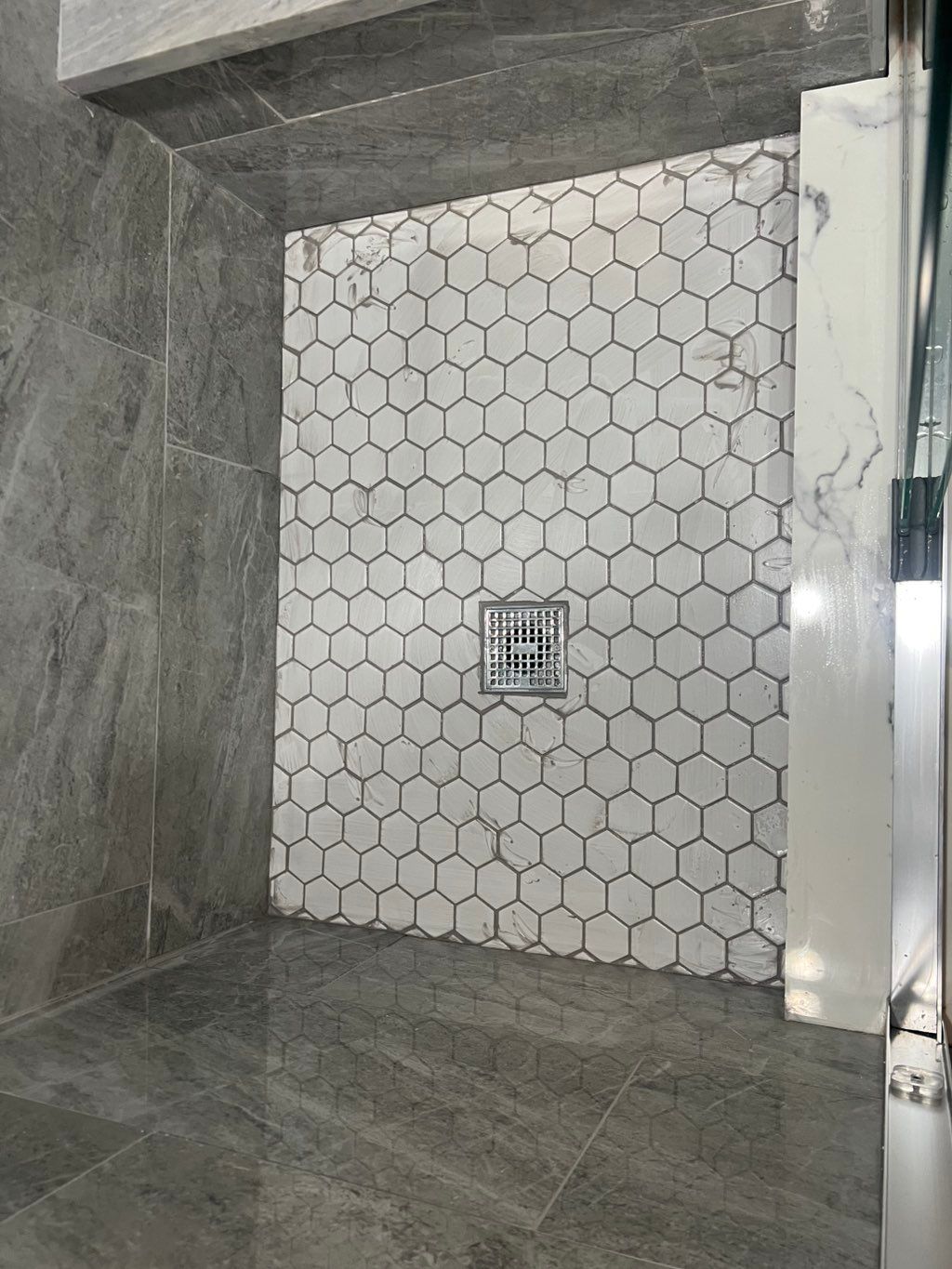 Bathroom Tiles 