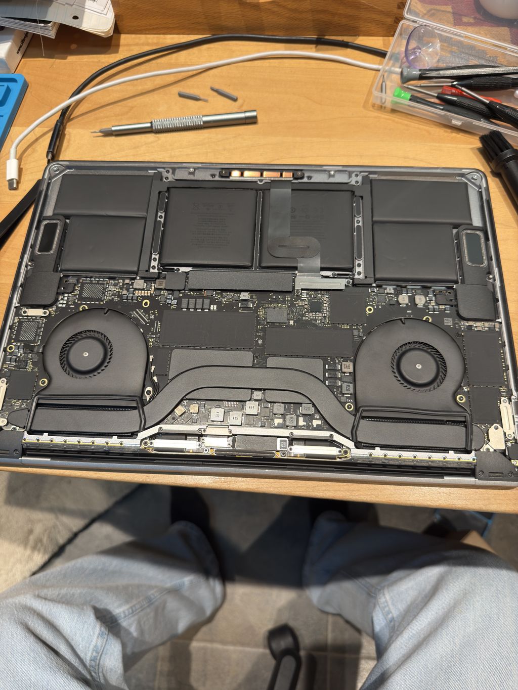 MacBook Pro 2019 overheating