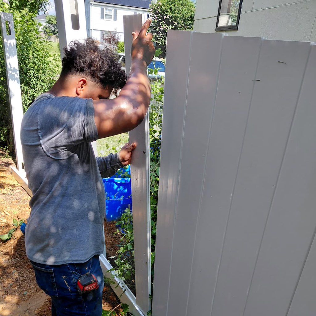 Aldo fence and deck repair