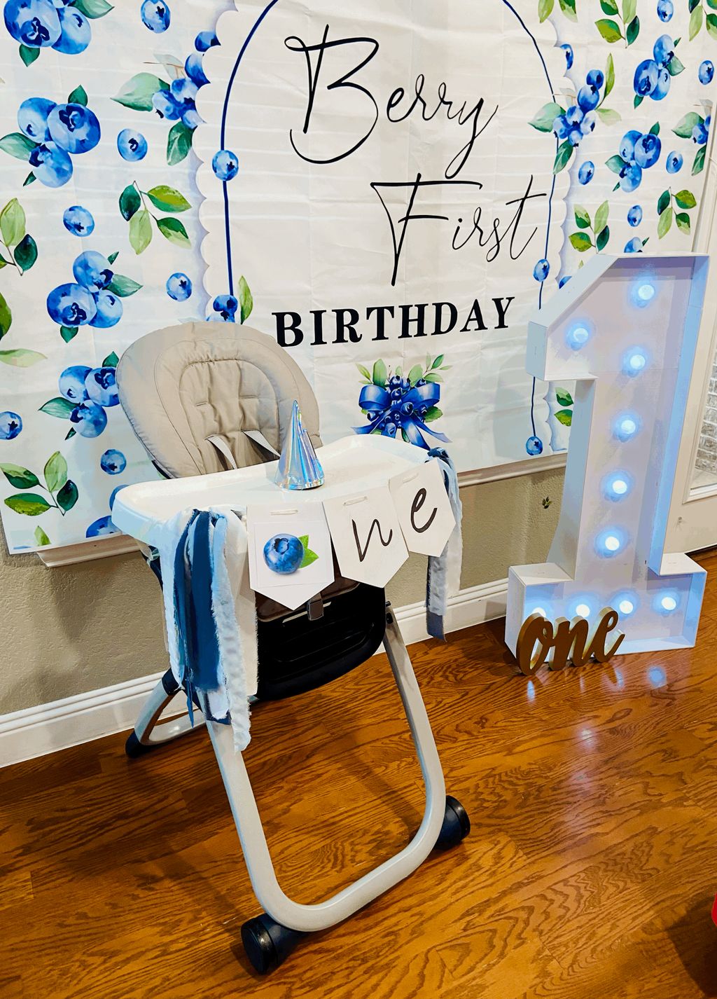 Custom High-Chair Banner and Marquee Number 1