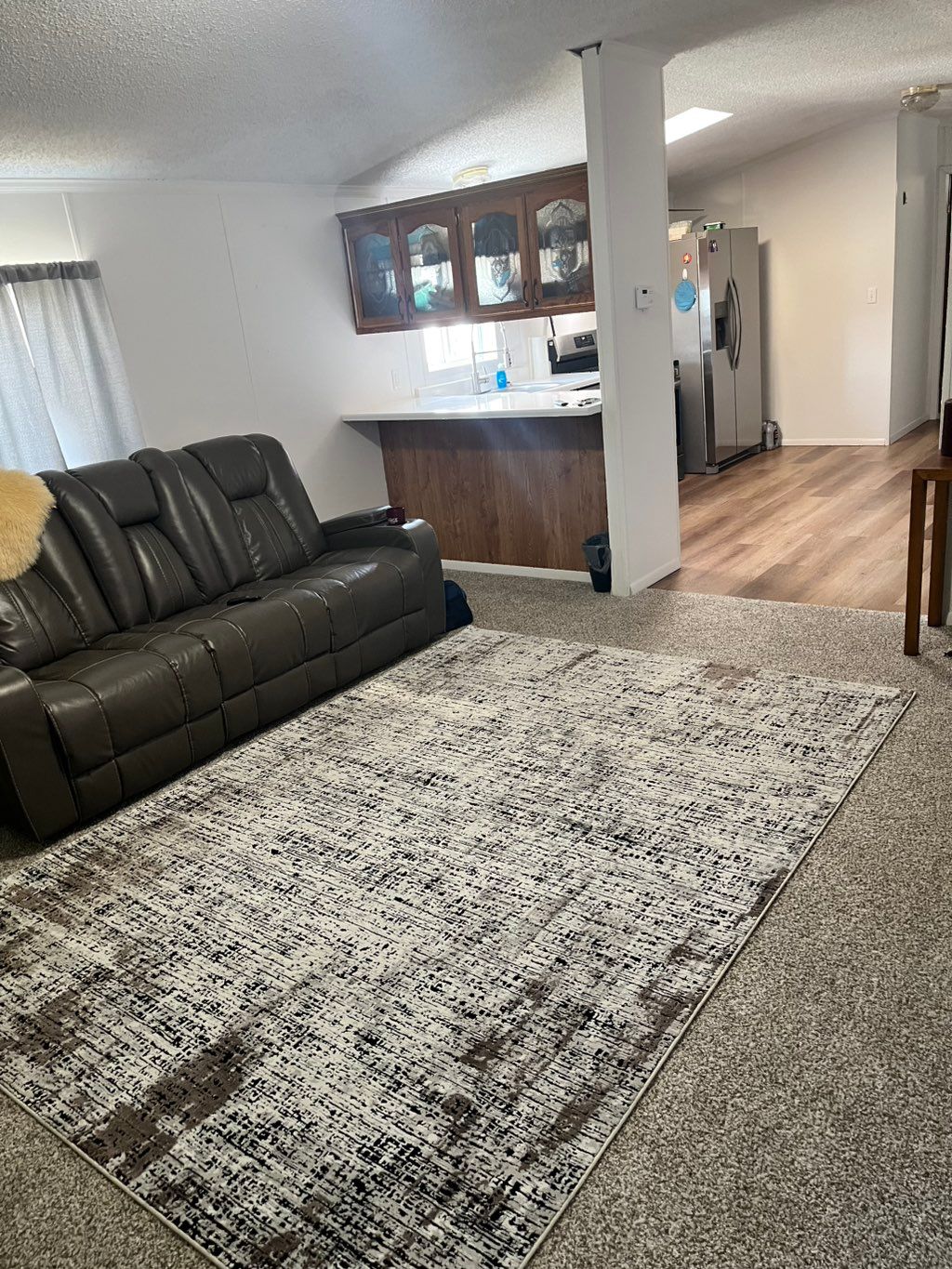 I also installed new carpet and new countertop to 