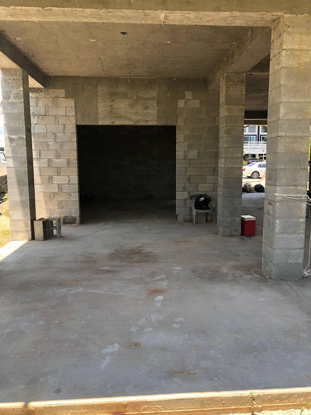 let's install a garage door here